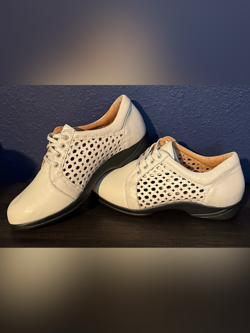 Calzamedi Orthopedic Comfort Shoes in Light Cream
